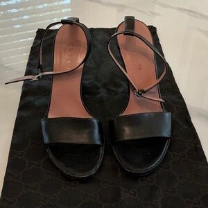 Gucci Black Leather Heels